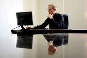 Toronto sales headhunters help you choose which sales job is right for you