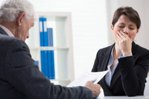 make a bad first impression to sales candidates